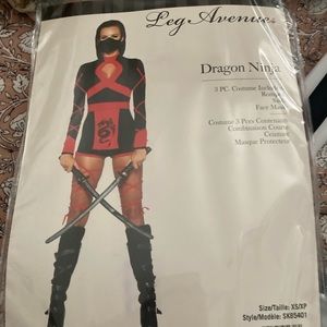 Dragon Ninja costume XS.